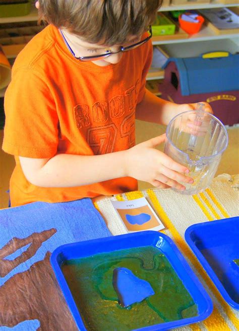 5 Ways Montessori Land And Water Form Trays Teach Geometry