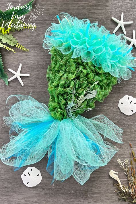 5 Ways To Create A Mermaid Tail Wreath Form