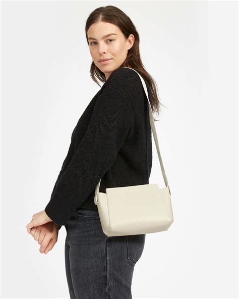 5 Ways To Style Everlane Mini Form Bag