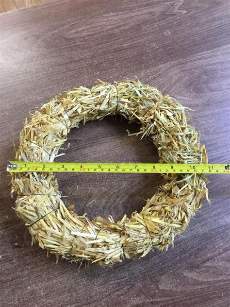 7 Ways To Use A Straw Wreath Form