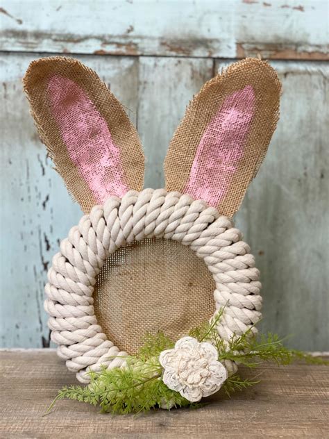 Create A Wire Bunny Wreath Form For Spring Decor