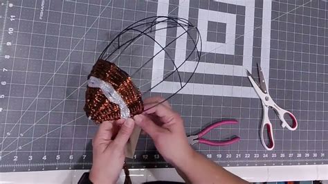 Football Wire Wreath Form Tutorial And Inspiration