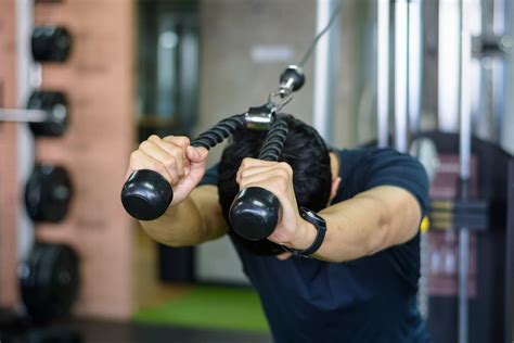 Mastering The Overhead Tricep Extension Cable Form