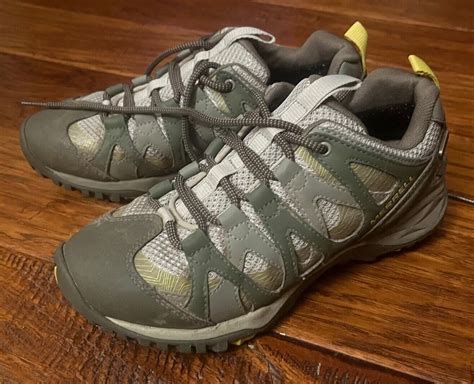 Merrell Form 2 Womens Hiking Shoe Review And Features