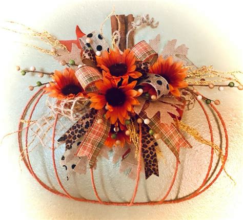 Pumpkin Wire Wreath Form Tutorial And Decorating Ideas