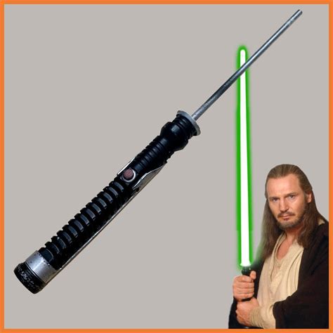 Qui-Gon Jinns Unique Lightsaber Form Explained